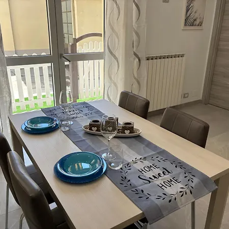 Apartment Sweet House *